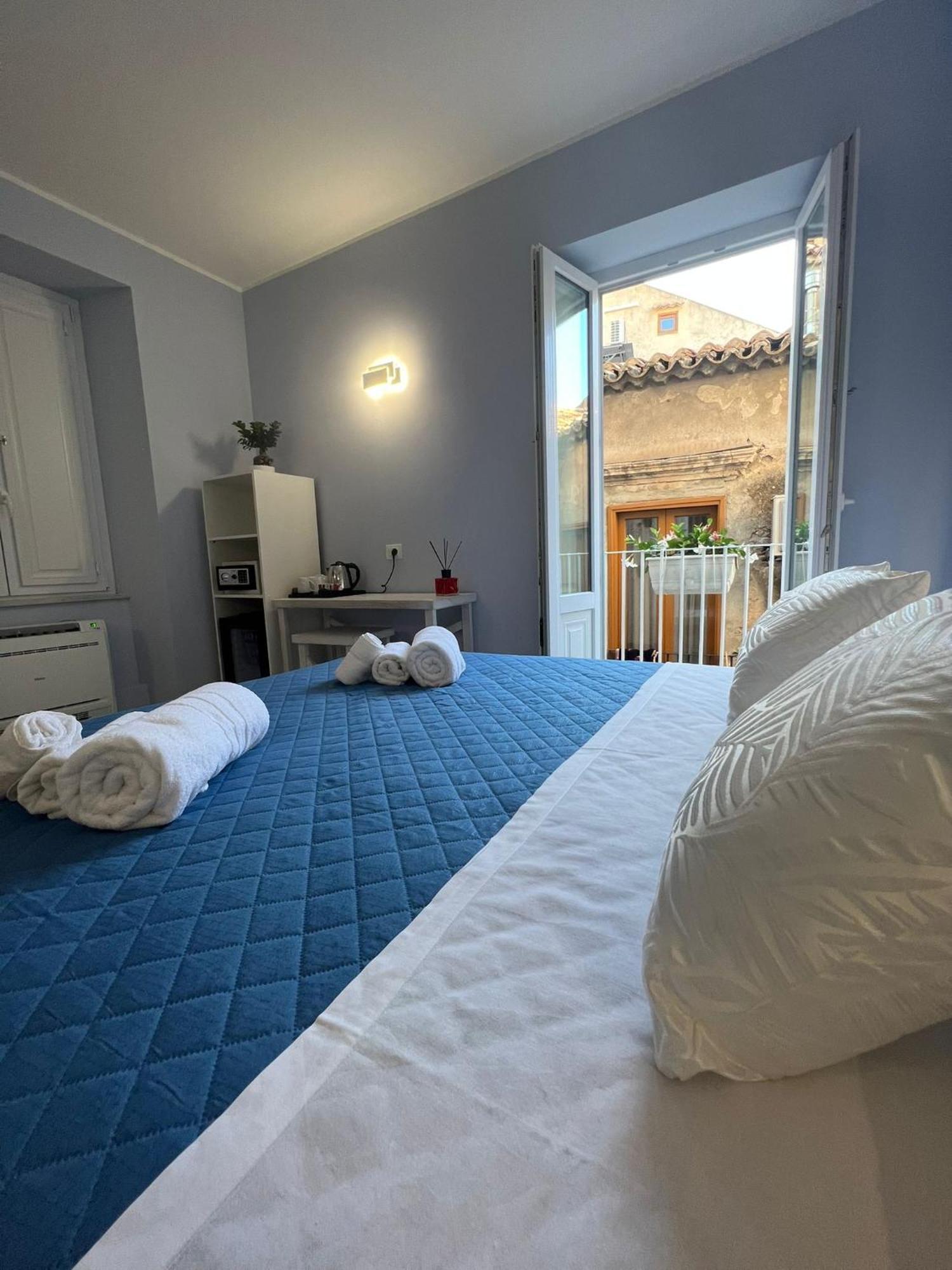Don Ugo Luxury Rooms 트로페아 외부 사진