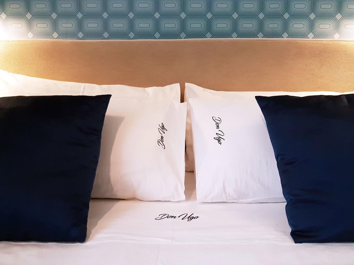 Don Ugo Luxury Rooms 트로페아 외부 사진